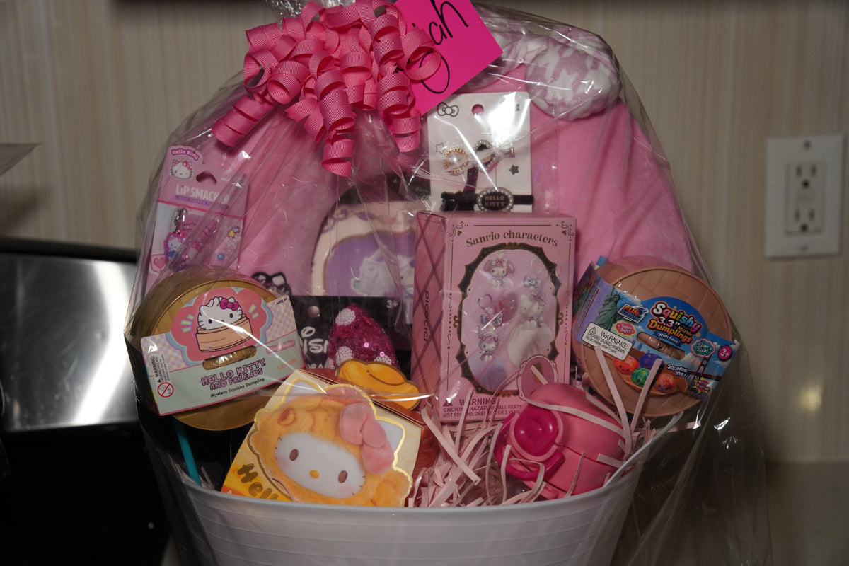 Hello Kitty Basket