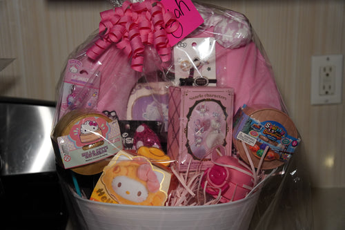 Hello Kitty Basket